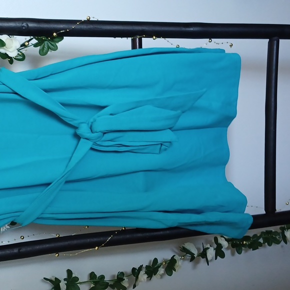 NWOT Torrid Mini Dress sz 2x (18-20) - Picture 2 of 9